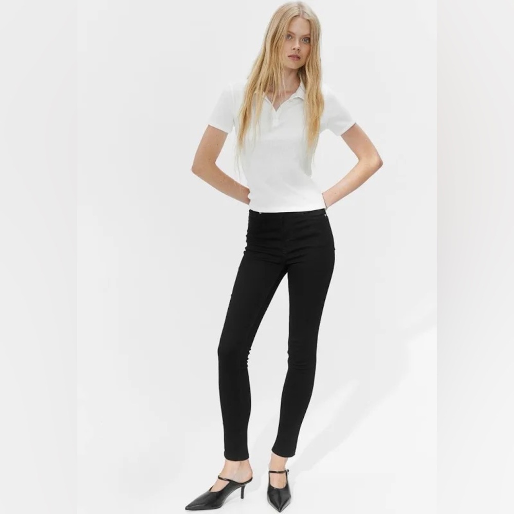 Sz US 8 stretch skinny high waisted full length 5 pocket ,zip woman black jeans